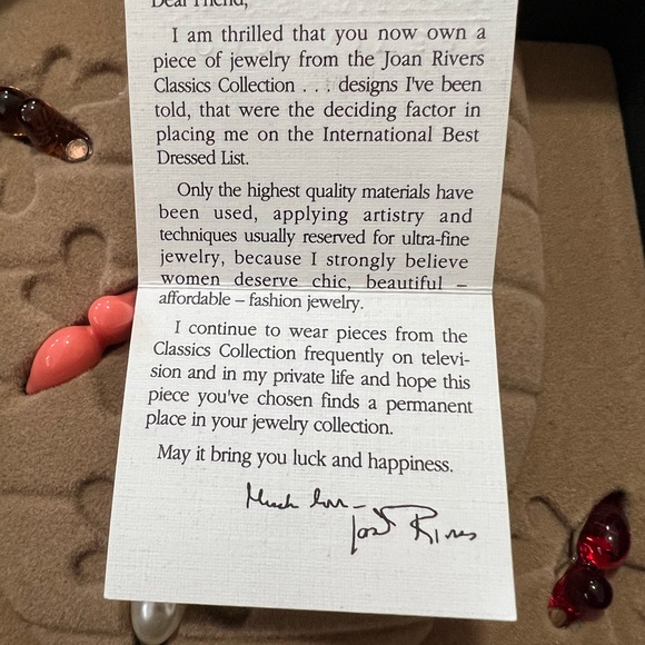 Joan Rivers Classics Collection Vintage 1990 NIOB statement Bee Brooch NWT - Picture 3 of 11